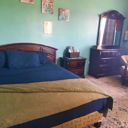Db Tower Vacation Rental Belize City Luaran gambar