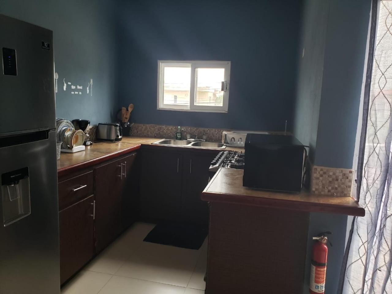 Db Tower Vacation Rental Belize City Luaran gambar